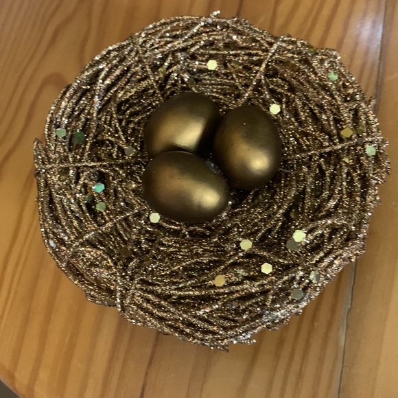 NWT Giant bird nest with three eggs - Picture 3 of 6